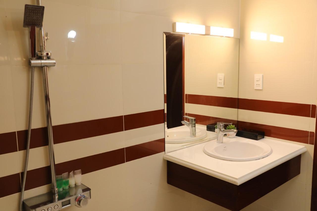 Thanh Vinh Hotel & Apartment Ho Chi Minh-stad Buitenkant foto